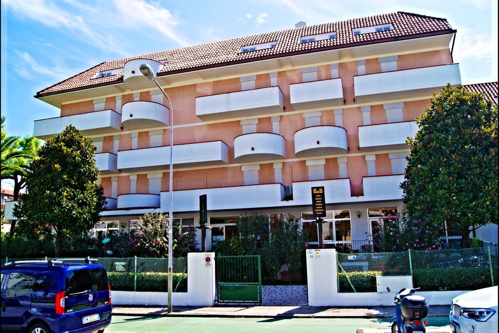 Hotel Blumen San Benedetto del Tronto Eksteriør bilde